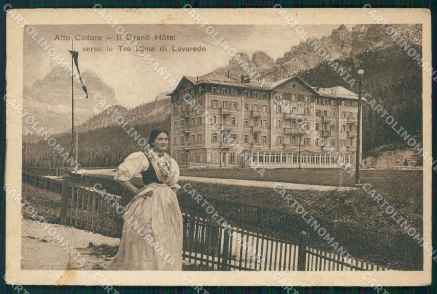 Belluno Valle di Cadore Venas Tre Cime di Lavaredo Costumi PIEGA cartolina QT378 – fronte