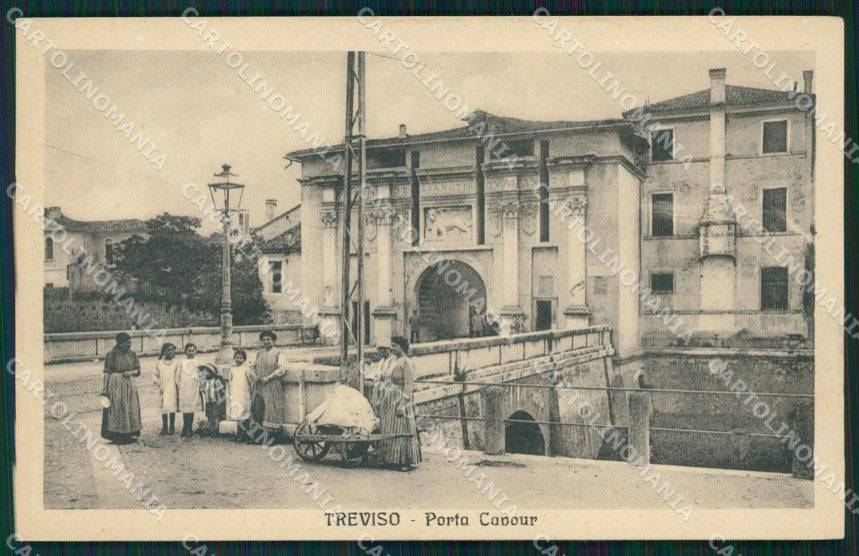 Treviso Città Porta Cavour cartolina QT3954 – fronte