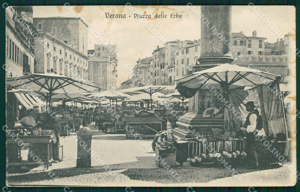 Verona Città Piazza Erbe Mercato MACCHIE cartolina QT4475 – fronte