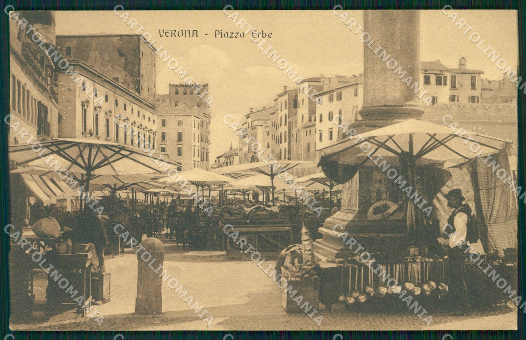 Verona Città Piazza Erbe Mercato cartolina QT4476 – fronte