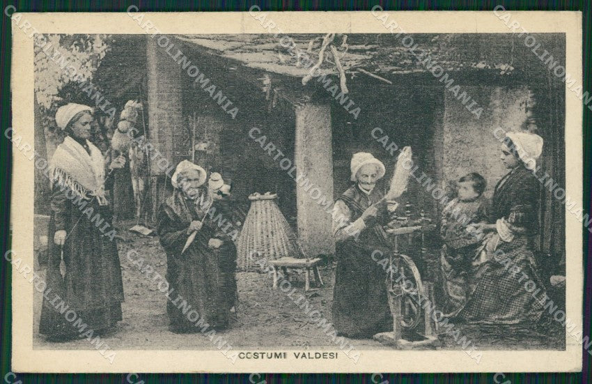 Torino Costumi Valdesi cartolina QZ0648 – fronte