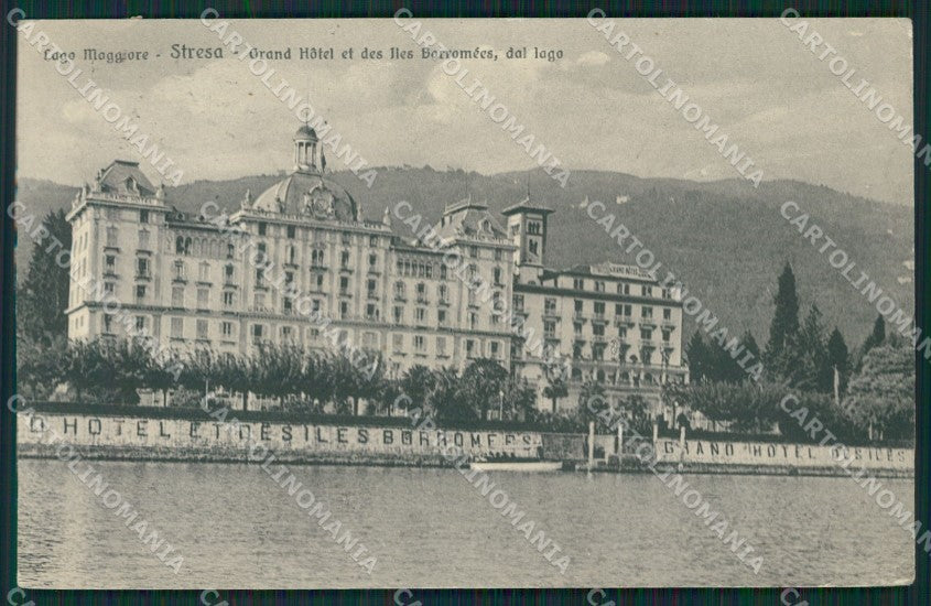 Verbania Stresa PIEGATA cartolina QZ1947 – fronte