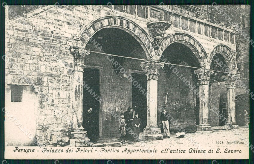 Perugia città cartolina QZ2771 – fronte