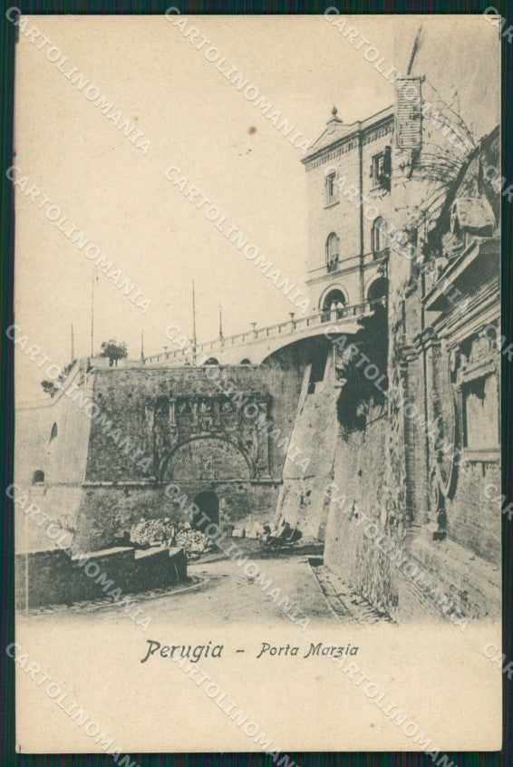 Perugia città Porta Marzia cartolina QZ2786 – fronte