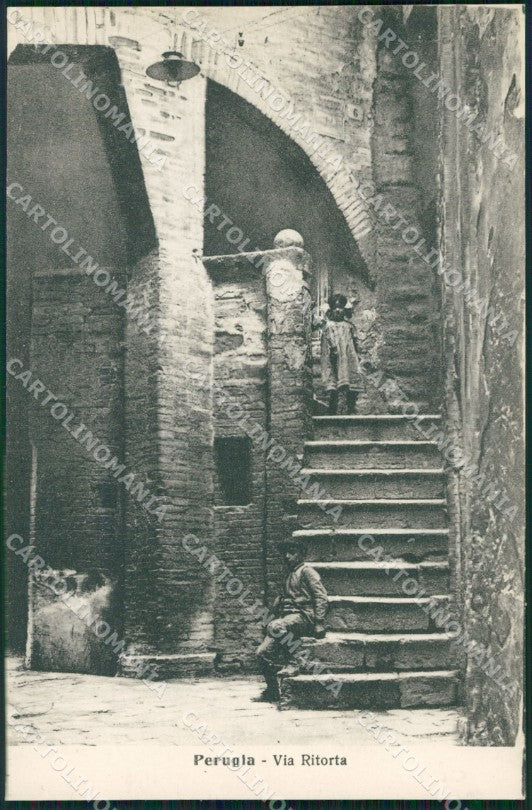 Perugia città cartolina QZ2825 – fronte