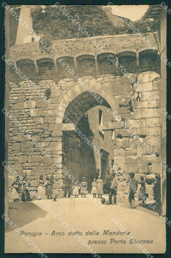 Perugia città Arco Mandorla cartolina QZ2848 – fronte