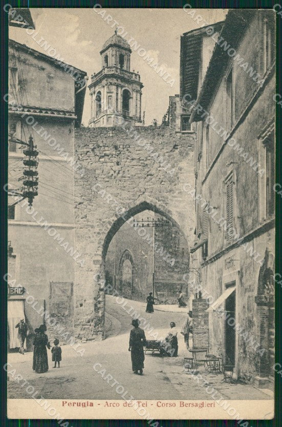 Perugia città PIEGA cartolina QZ2873 – fronte