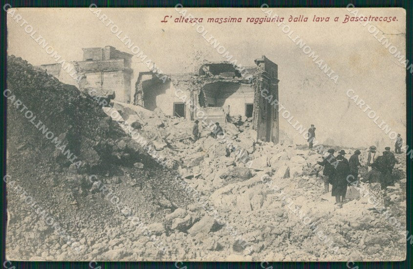 Napoli Vulcano Vesuvio Eruzione Boscotrecase PIEGA cartolina QZ3670 – fronte