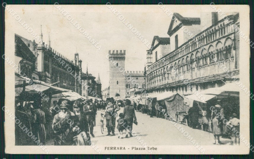 Ferrara città Mercato PIEGHINE cartolina QZ4415 – fronte