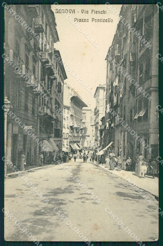 Genova Città Via Garibaldi cartolina QZ5124 – fronte