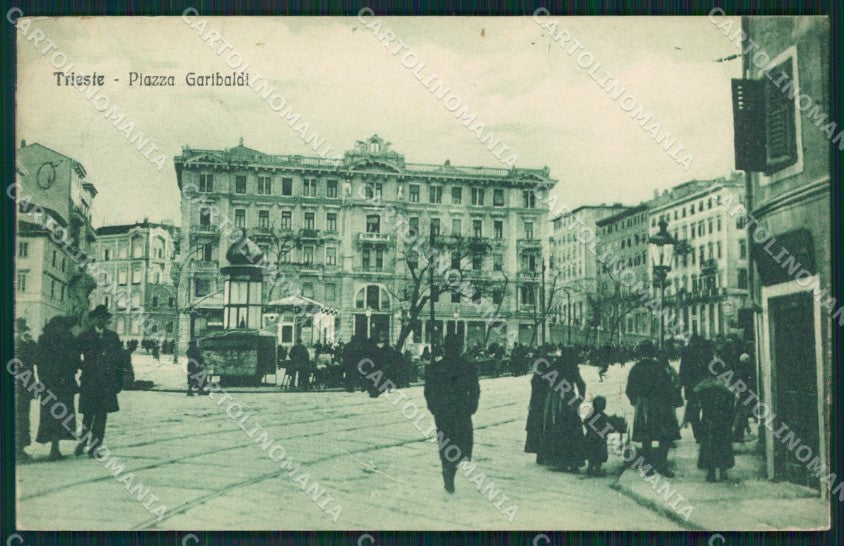 Trieste Città PIEGHINA cartolina QZ9001 – fronte