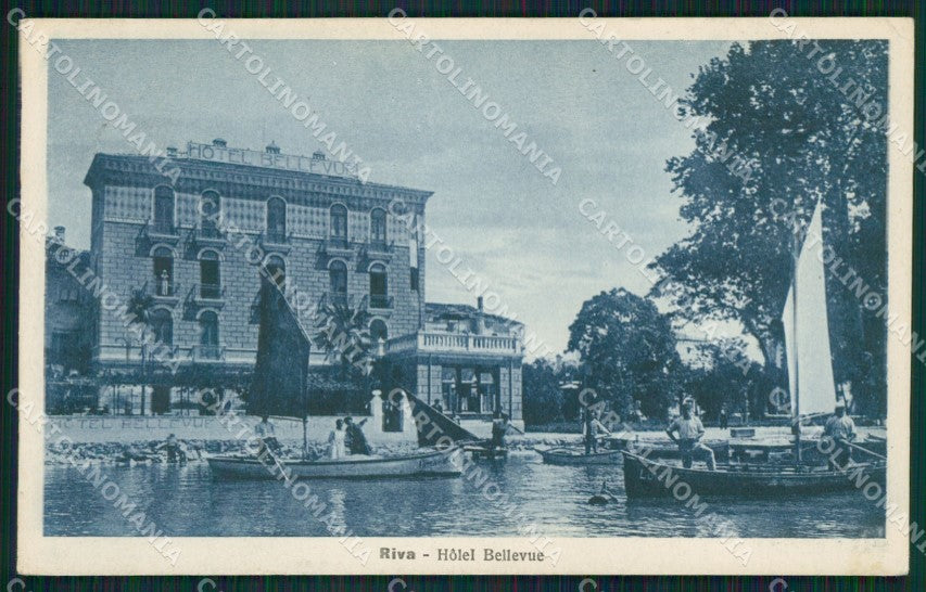 Trento Riva Lago di Garda Barche PIEGHINA cartolina QZ9644 – fronte