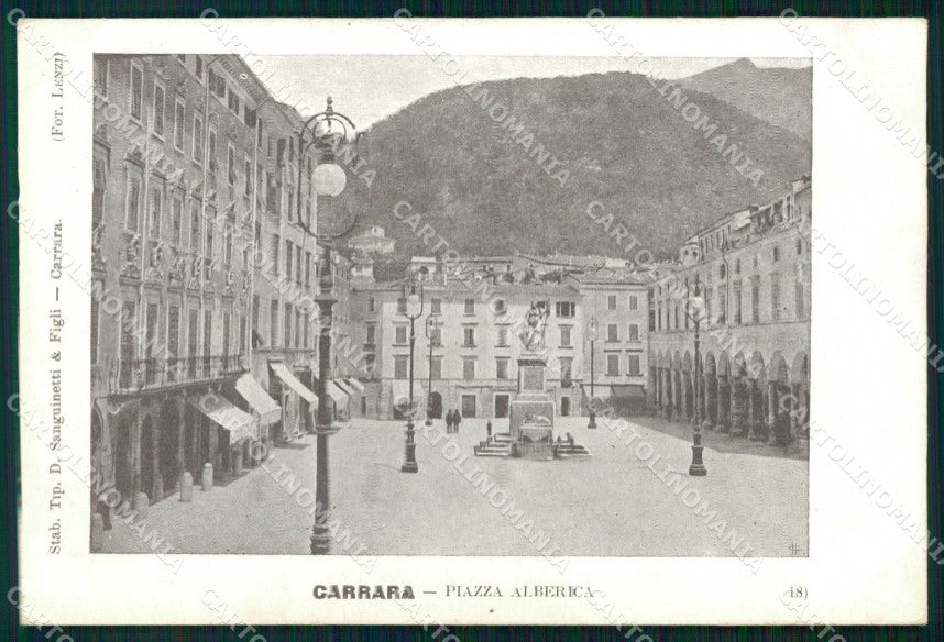 Massa Carrara Piazza Alberica cartolina RB6910 – fronte