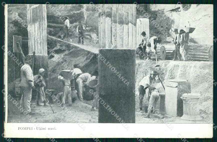 Napoli Pompei Ultimi Scavi cartolina RB9916 – fronte
