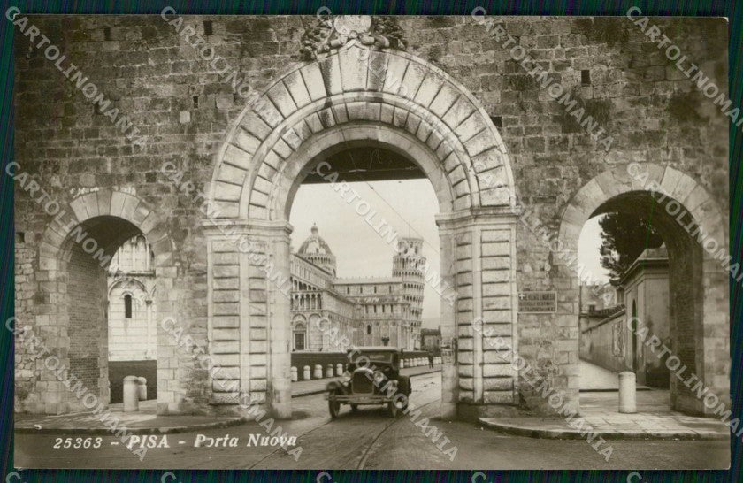Pisa Città Porta Nuova Automobile Foto cartolina RB9973 – fronte