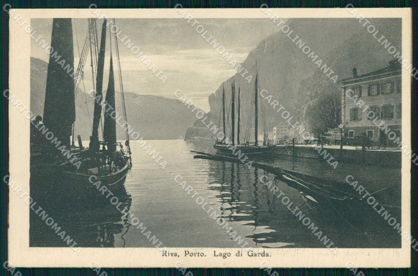 Trento Riva del Garda Porto con Barche PIEGATA cartolina RT0330 – fronte