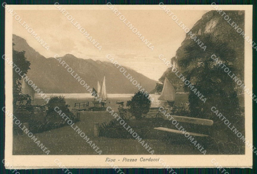 Trento Riva del Garda Piazza Carducci PIEGATA cartolina RT0473 – fronte