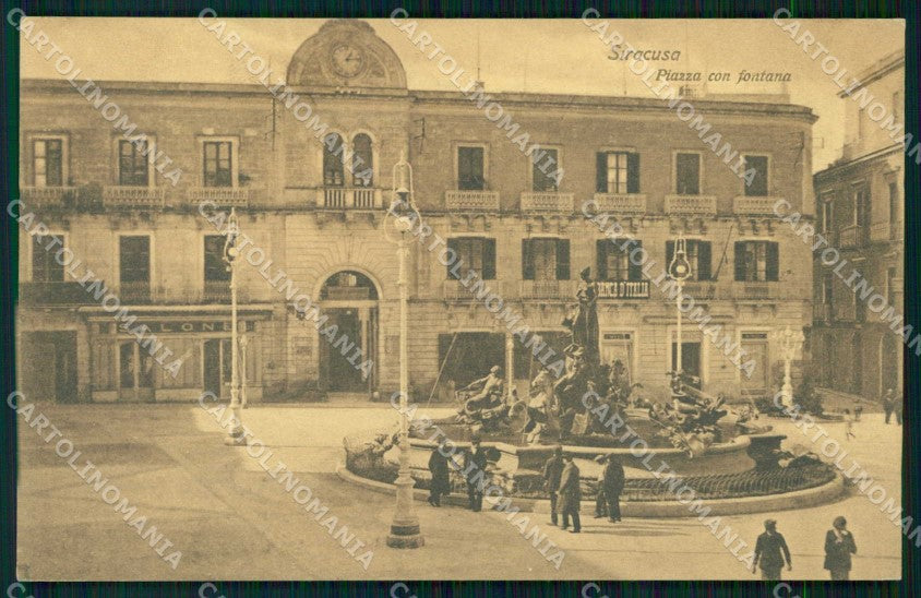 Siracusa Città Piazza con Fontana Trenkler 21 cartolina RT1171 – fronte