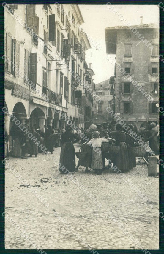 Udine Città Donne al Pozzo ABRASA Foto cartolina RT2233 – fronte
