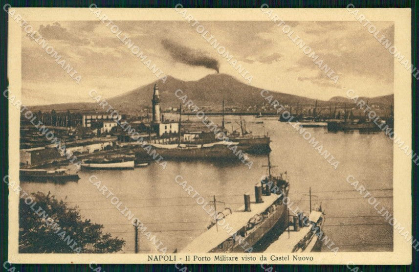 Napoli Città Porto Militare Barche PIEGA cartolina RT2555 – fronte