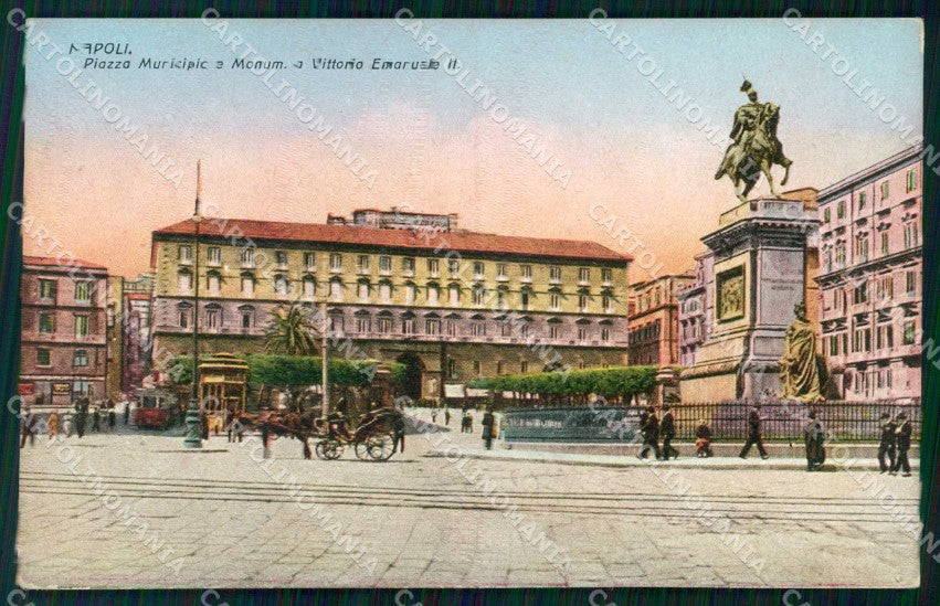 Napoli Città Piazza Municipio Monumento a Vittorio Emanuele II cartolina RT2617 – fronte