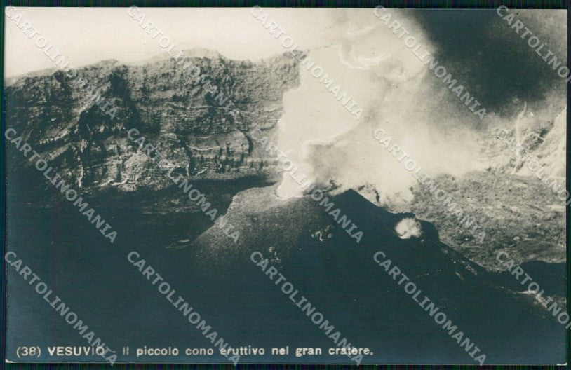 Napoli Città Vesuvio in Eruzione Cratere Grande Foto cartolina RT2649 – fronte