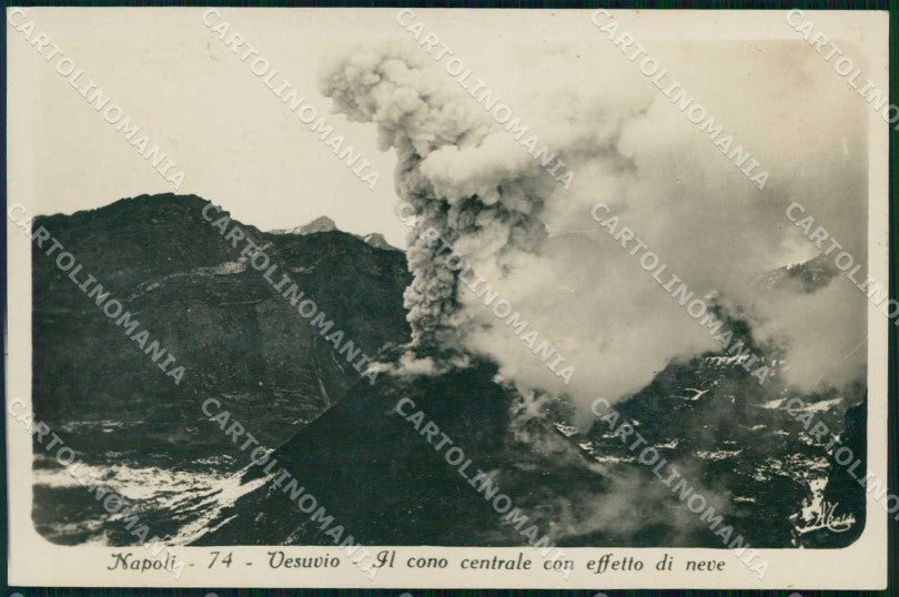 Napoli Città Vesuvio in Eruzione Cono Centrale Foto cartolina RT2652 – fronte