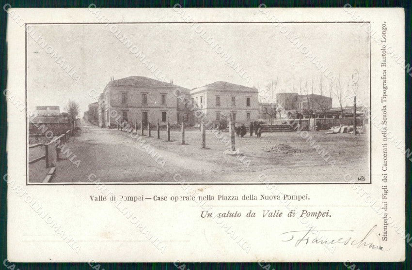Napoli Pompei Saluto da Valle di Case Operaie nella Piazza cartolina RT2710 – fronte