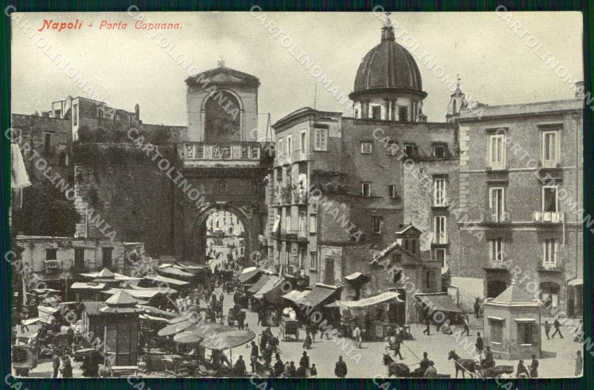 Napoli Città Porta Capuana Mercato cartolina RT2930 – fronte