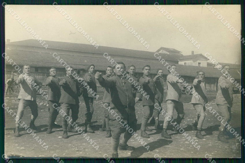 Roma Città 12° Reggimento Bersaglieri Militari Caserma Foto cartolina RT4456 – fronte