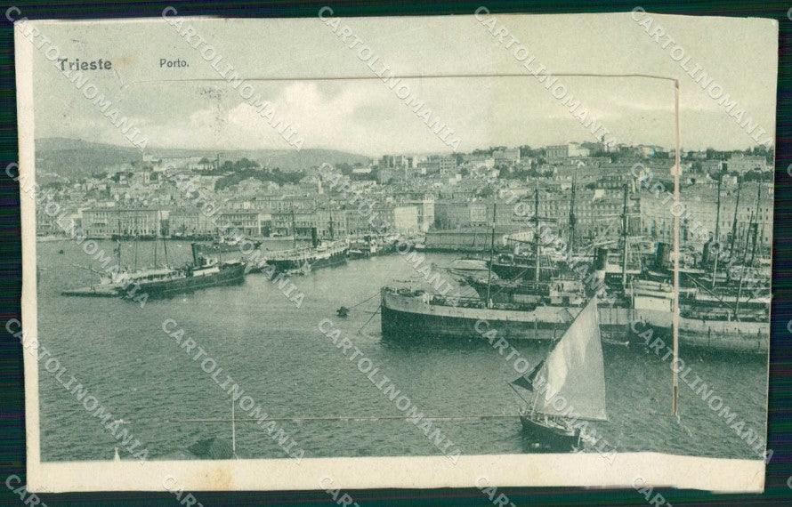 Trieste Città Porto con Barche Valigetta Leporello 10 vedute cartolina RT4555 – fronte