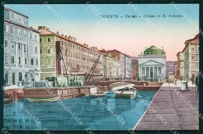 Trieste Città Canale con Barche Chiesa Sant'Antonio cartolina RT4694 – fronte