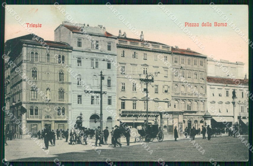 Trieste Città Piazza della Borsa cartolina RT4847 – fronte