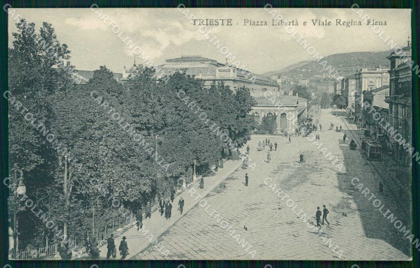 Trieste Città Piazza Libertà Tram Viale Regina Elena cartolina RT4928 – fronte