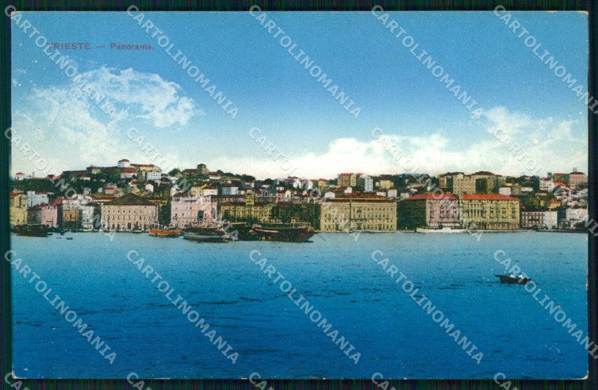 Trieste Città Panorama Barche cartolina RT5029 – fronte