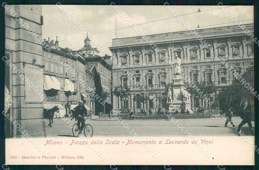 Milano Città Piazza della Scala Monumento Leonardo da Vinci cartolina RT5402 – fronte