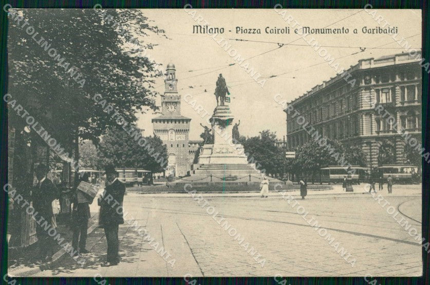 Milano Città Piazza Cairoli Tram Monumento a Garibaldi cartolina RT5498 – fronte