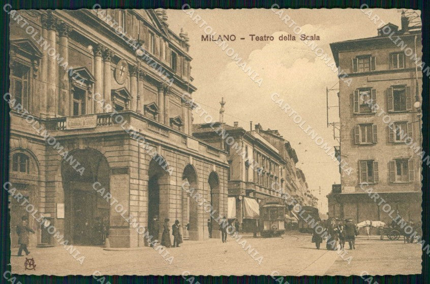Milano Città Teatro della Scala Tram cartolina RT5582 – fronte
