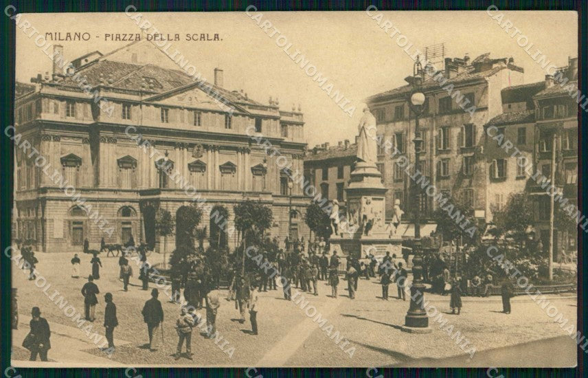 Milano Città Piazza della Scala cartolina RT5670 – fronte