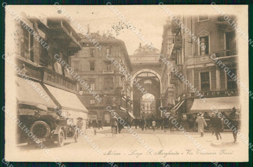 Milano Città Largo Santa Margherita Via Tommaso Grossi cartolina RT5689 – fronte