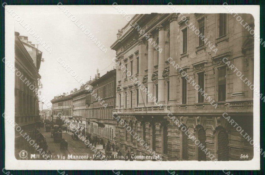 Milano Città Via Manzoni Tram Palazzo Banca Commerciale Foto cartolina RT5886 – fronte