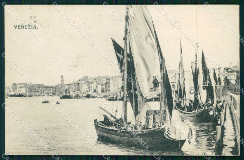 Venezia Città Molo Barche PIEGHINA cartolina RT7441 – fronte