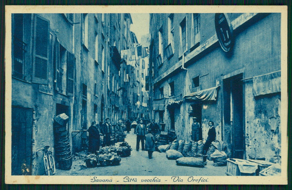 Savona città Via Orefici mercato cartolina TC0032 – fronte