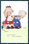 Mabel Lucie Attwell serie 8530 PIEGHINE SLIGHT CREASES cartolina postcard TC0604 – fronte