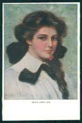 Viennoise Clarence Underwood Glamour Fashion Lady M M Vienne 832 postcard TC3818 – fronte