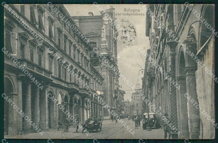 Bologna Città Via Indipendenza Auto FORI ABRASA cartolina VK0146 – fronte