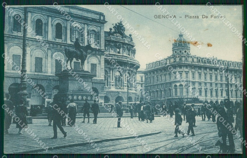 Genova Città Piazza De Ferrari PIEGHE FORI cartolina VK0707 – fronte