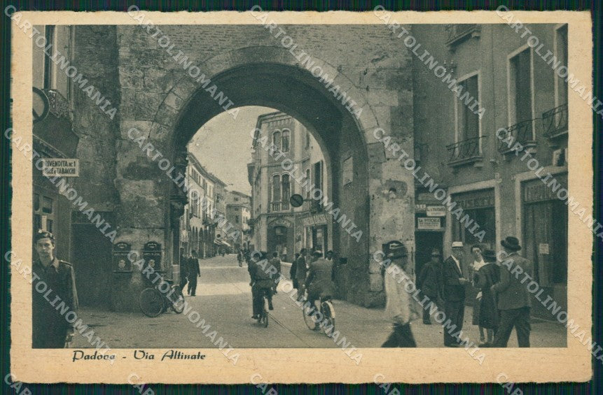 Padova Città cartolina VK1111 – fronte