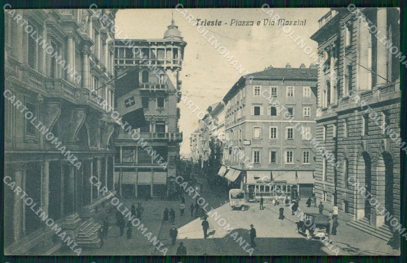 Trieste Città Tram Auto cartolina VK1669 – fronte