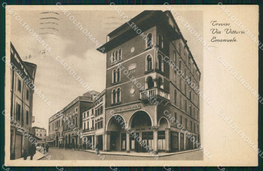 Treviso Città Via Vittorio Veneto PIEGHINA cartolina VK1777 – fronte